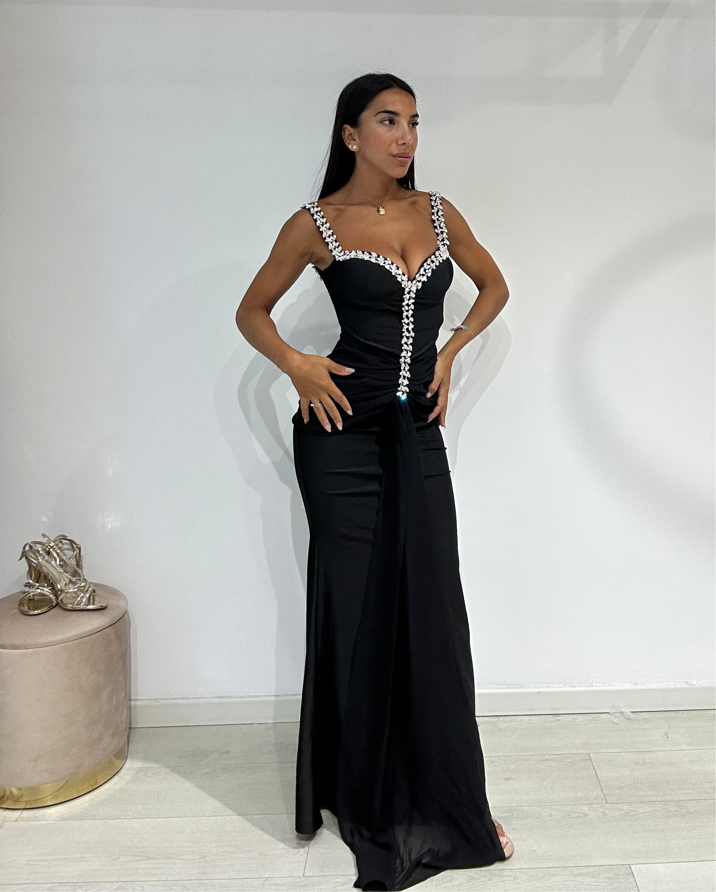 Abito Daliha