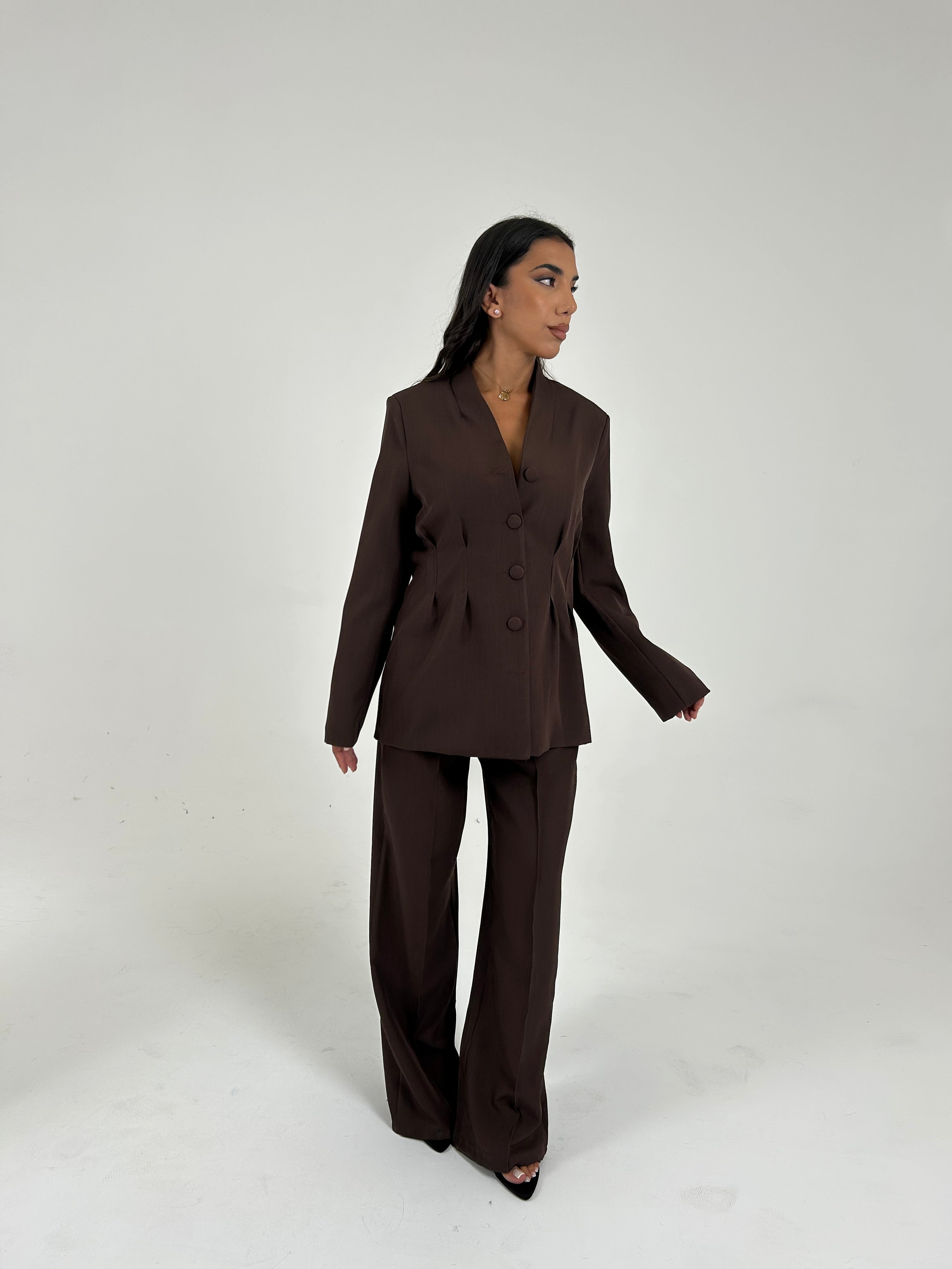 Completo Sharon