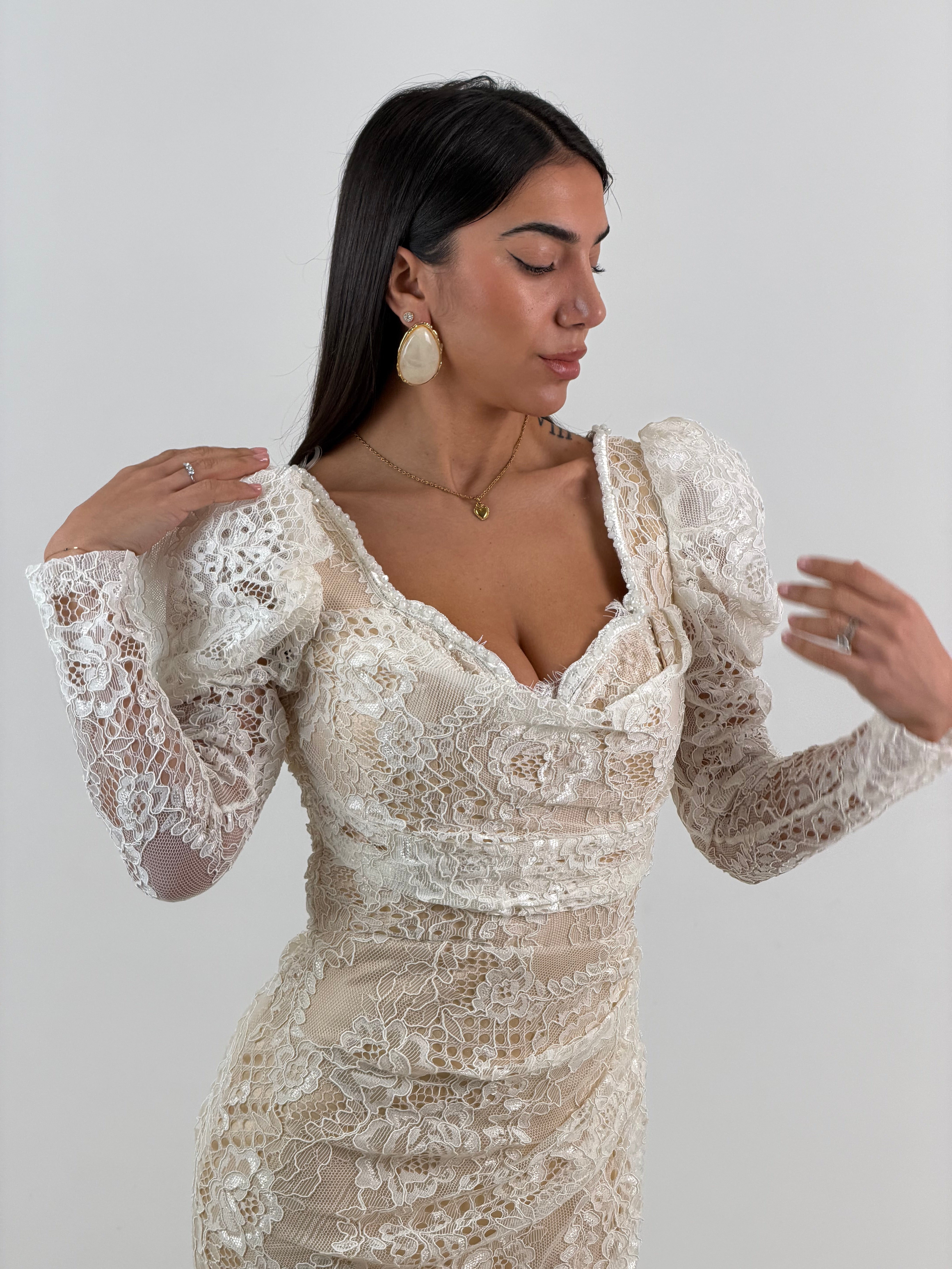 abito nude macramé