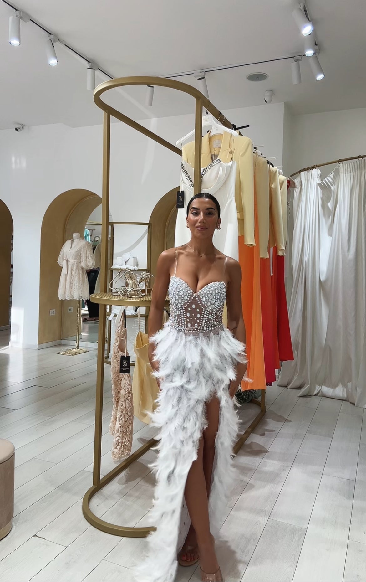 Important dress (Spedito in 7 giorni)